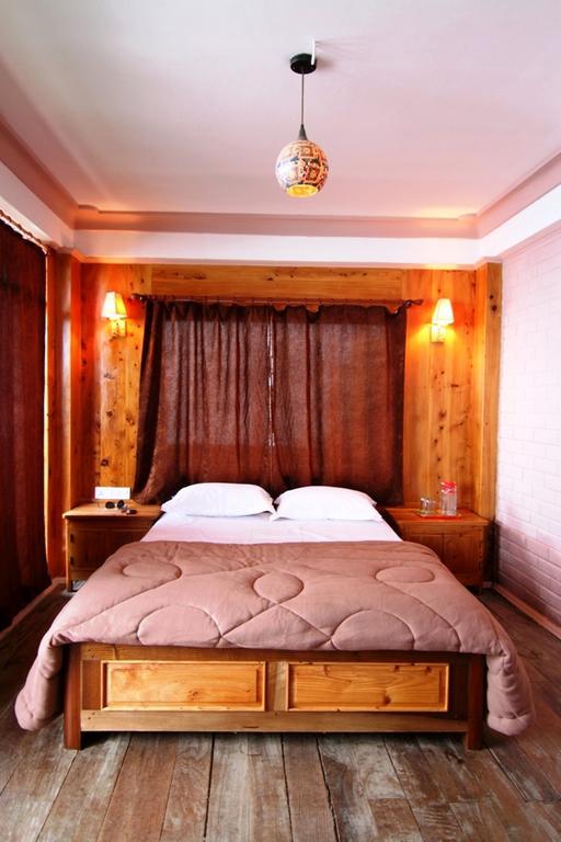 Deolo Cliff Eco Resort Калимпонг Стая снимка